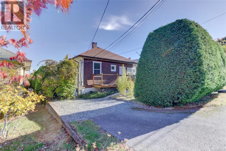 58 Pine St, Nanaimo, British Columbia V9R2B2