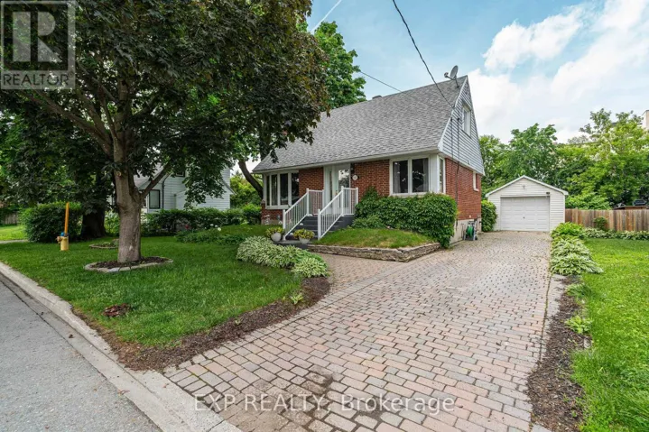 1357 THAMES STREET, Ottawa, Ontario K1Z7N3