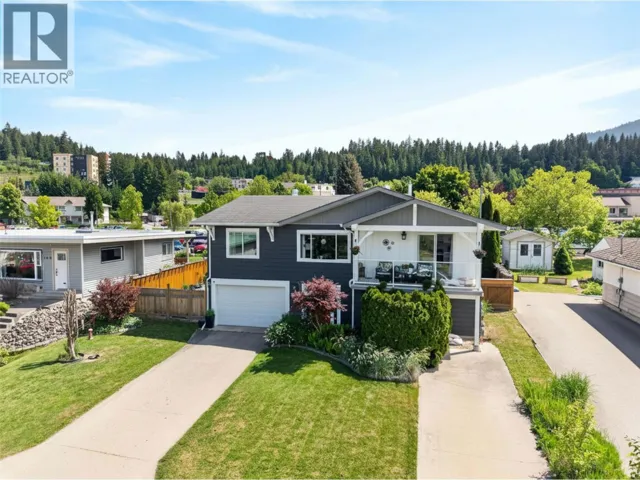 1050 8 Avenue NE, Salmon Arm, British Columbia V1E4A4