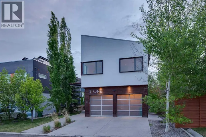 31 Wexford Way SW, Calgary, Alberta T3H0H1