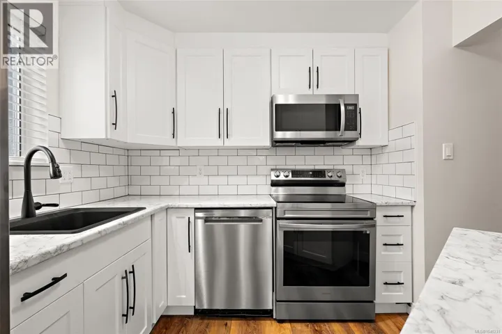 52 2070 Amelia Ave, Sidney, British Columbia V8L4X6