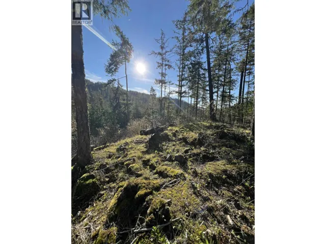 13808 SAKINAW DRIVE, Garden Bay, British Columbia V0N1S1