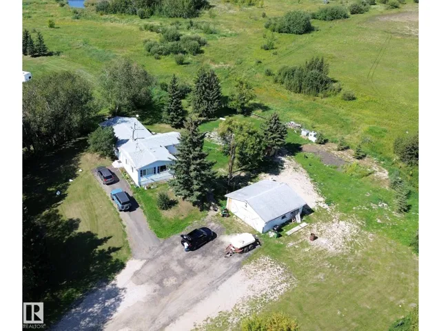 3054 28 AV SW, Edmonton, Alberta T6X1A5