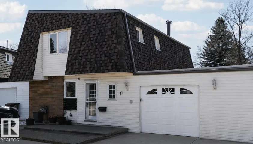 11 GREENFIELD ES, St. Albert, Alberta T8N2G2