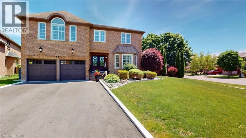 39 FALCON Court, Cambridge, Ontario N1T1P2