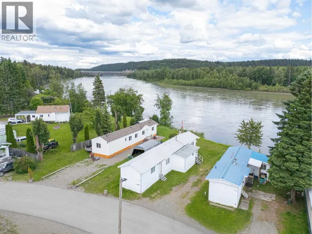 104 3730 LANSDOWNE ROAD, Prince George, British Columbia V2N2S5