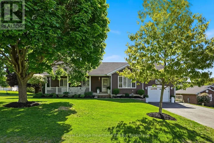 2015 ALMA STREET, Howick, Ontario N0G1X0