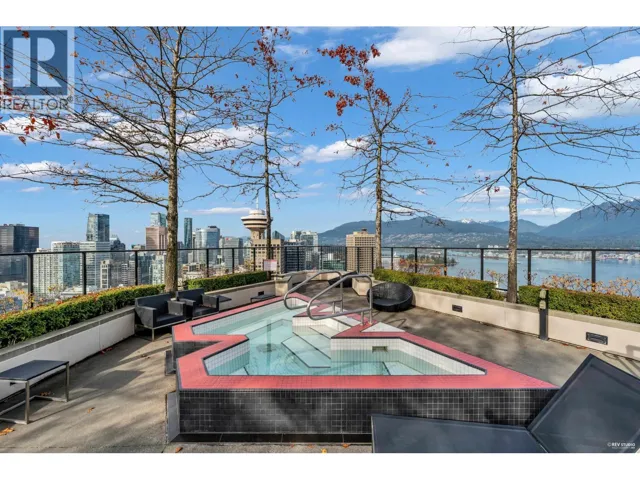 605 128 W CORDOVA STREET, Vancouver, British Columbia V6B0E6