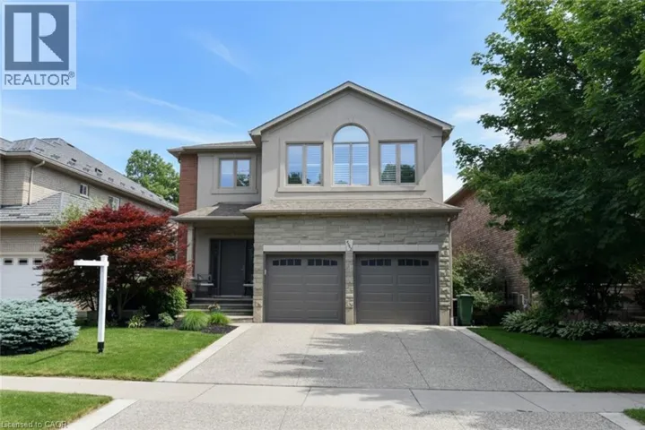 227 VALRIDGE Drive, Ancaster, Ontario L9G5C5