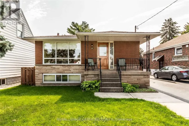 235 WALTER AVENUE S, Hamilton (Glenview), Ontario L8K3L3