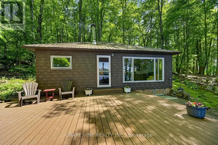 1010 FIREFLY LANE, Frontenac (Frontenac South), Ontario K0H2L0