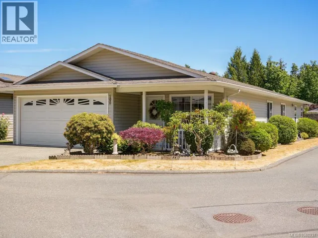 100 7570 Tetayut Rd, Central Saanich, British Columbia V8M2H4