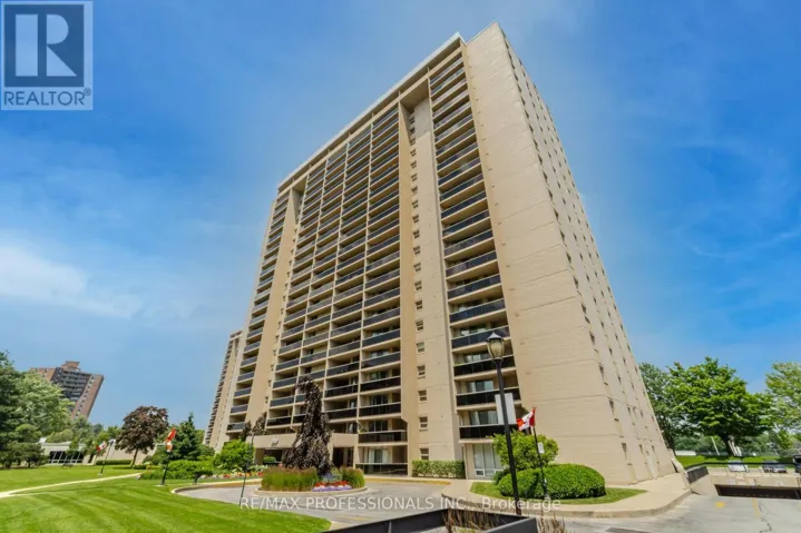 705 - 299 MILL ROAD, Toronto (Markland Wood), Ontario M9C4V9