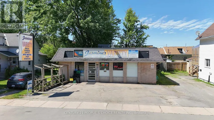 87 KENT STREET, Port Colborne (Sugarloaf), Ontario L3K2Z6