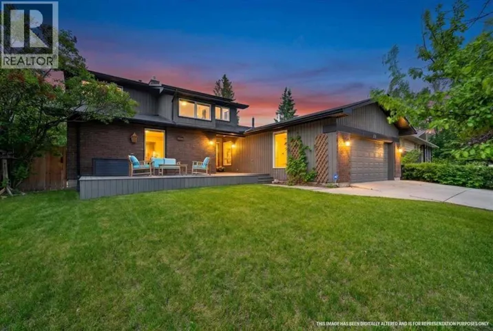 127 Pump Hill Crescent SW, Calgary, Alberta T2V4L9