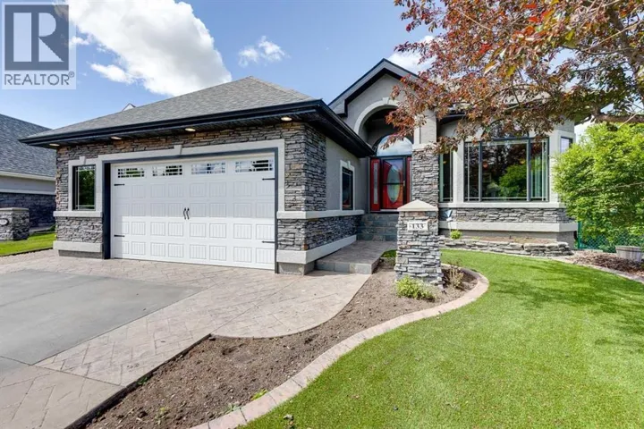 133 Valley Creek Place NW, Calgary, Alberta T3V5B1