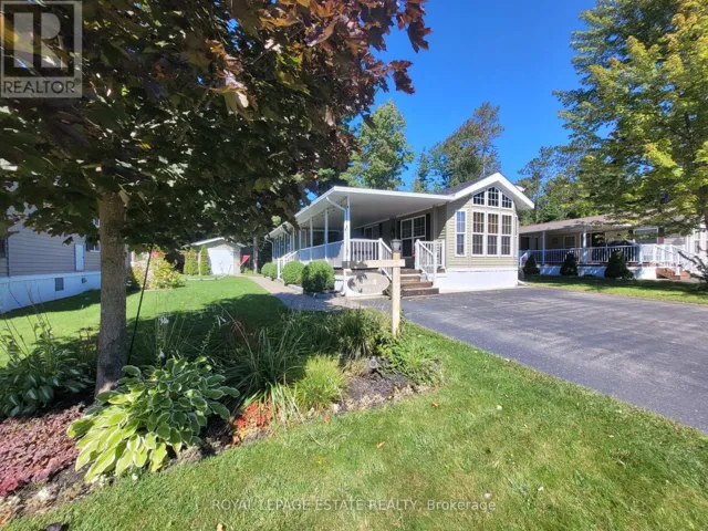 127 MADAWASKA TRAIL, Wasaga Beach, Ontario L9Z1X7