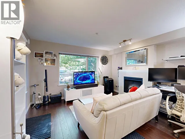 207 4783 DAWSON STREET, Burnaby, British Columbia V5C0A8