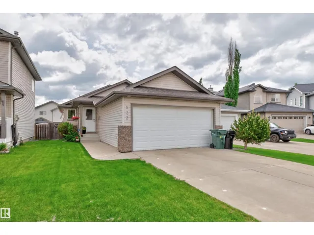 233 FOXBORO CV, Sherwood Park, Alberta T8A6N8
