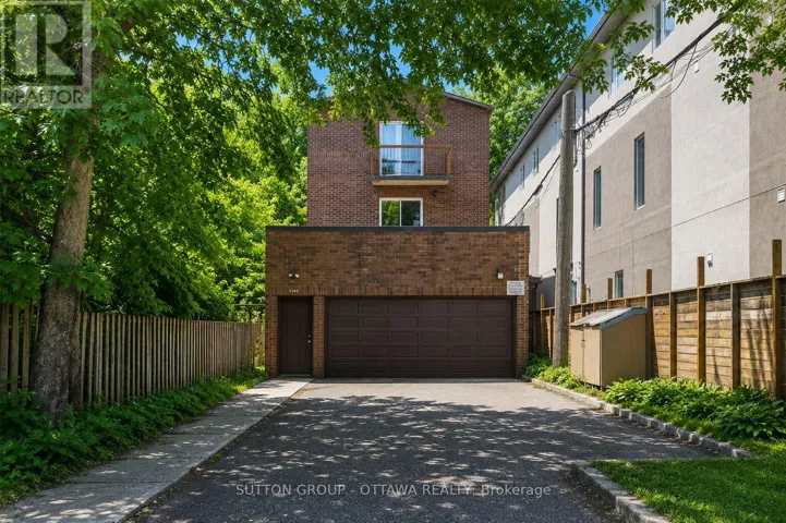 244 WESTHAVEN CRESCENT, Ottawa, Ontario K1Z7G3
