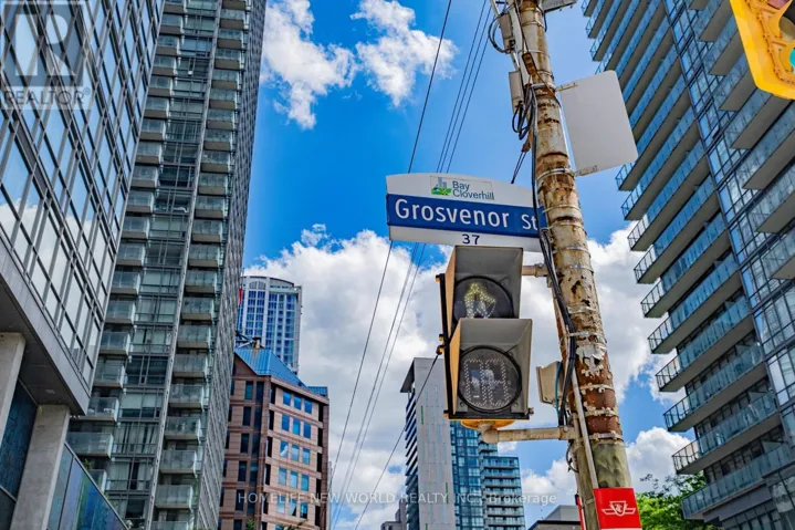 607 - 37 GROSVENOR STREET, Toronto (Bay Street Corridor), Ontario M4Y3G5