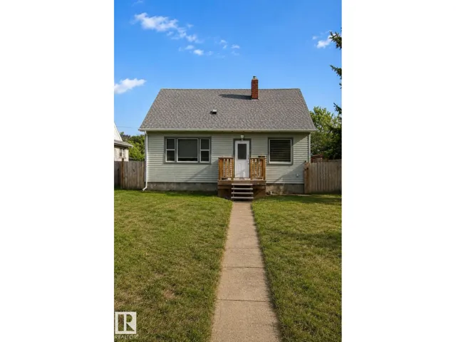 10815 112 ST NW, Edmonton, Alberta T5H3H4