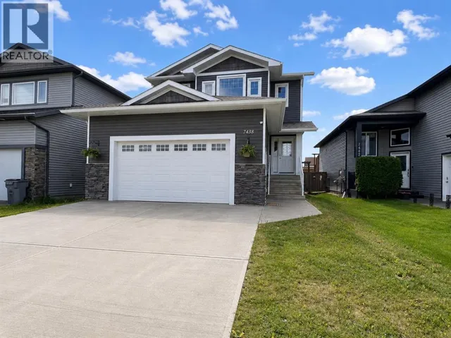7438 91 Street, Grande Prairie, Alberta T8X0J1