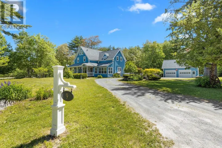 9 Olivers Road, Jordan Branch, Nova Scotia B0T1W0