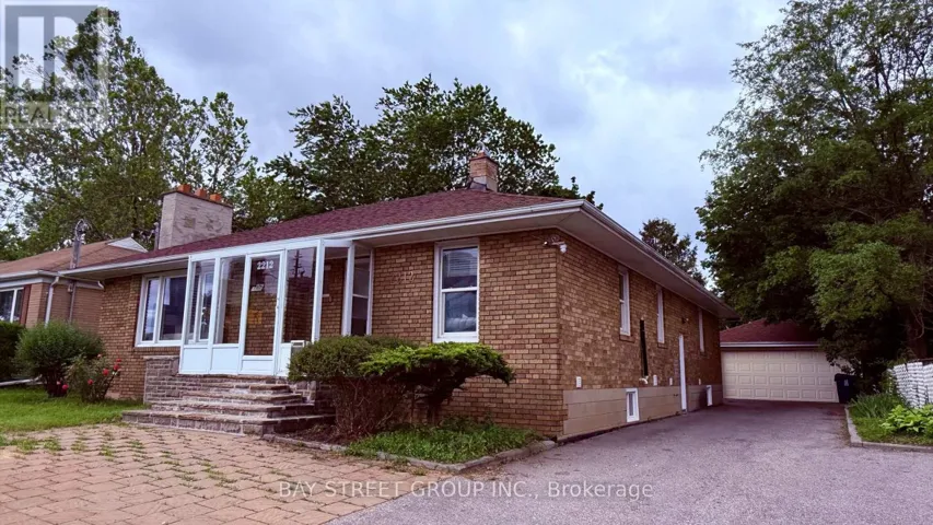 2212 KENNEDY ROAD, Toronto (Tam O'Shanter-Sullivan), Ontario M1T3G4