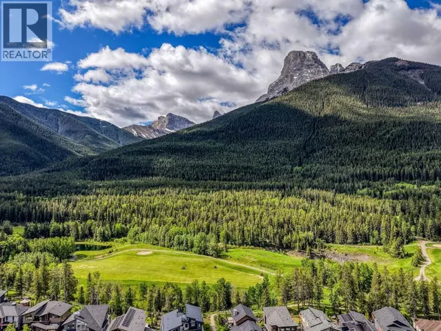 204g, 209 Stewart Creek Rise, Canmore, Alberta T1W0M5