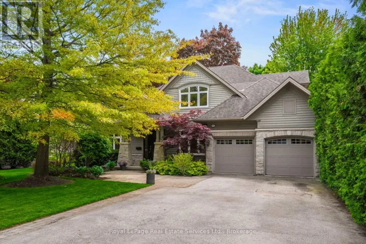370 CHRISTINA DRIVE, Oakville (SW Southwest), Ontario L6K1H6