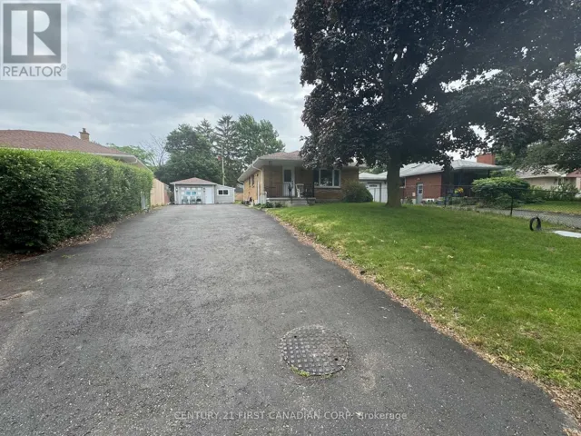 100 SUSAN AVENUE, London East (East D), Ontario N5V2G4