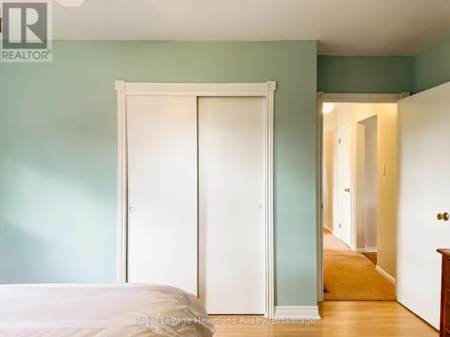 780