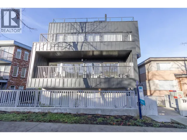 103 239 E 16 AVENUE, Vancouver, British Columbia V5T2T5