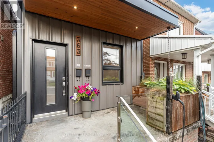 MAIN - 363 BOON AVENUE, Toronto (Caledonia-Fairbank), Ontario M6E4A4