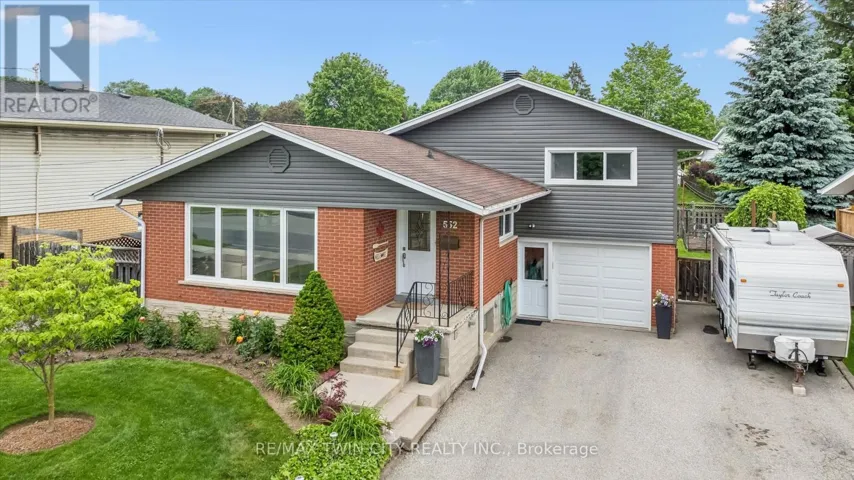 552 GREENBROOK DRIVE, Kitchener, Ontario N2M4K6