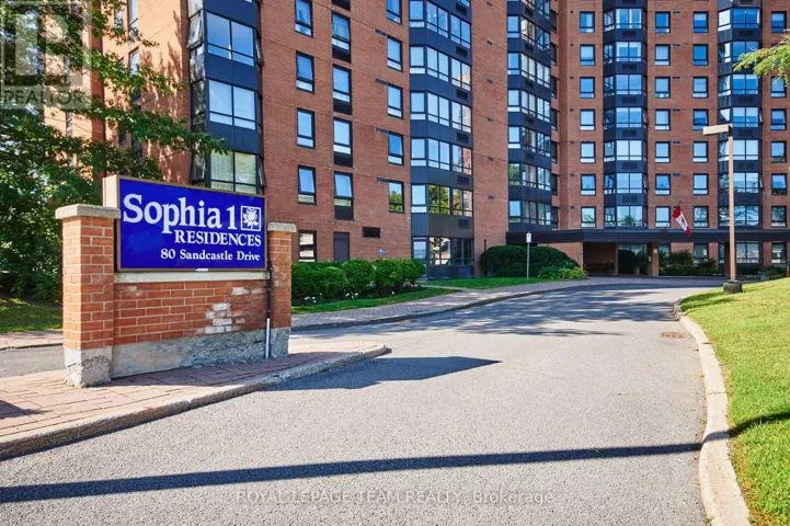 415 - 80 SANDCASTLE DRIVE N, Ottawa, Ontario K2H9E7