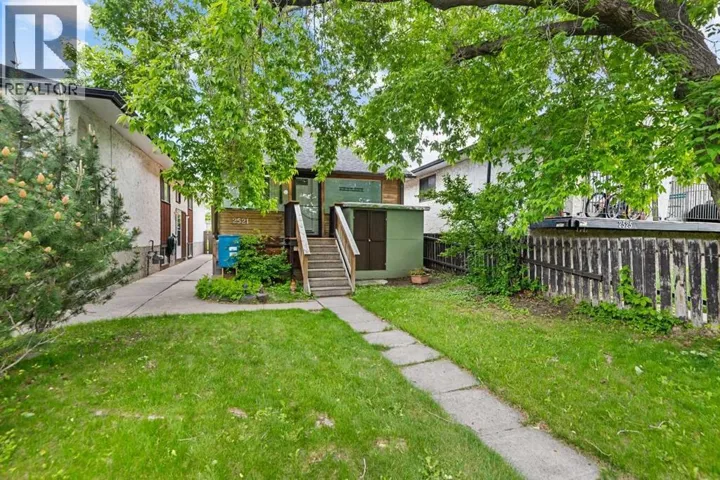2521 16A Street NW, Calgary, Alberta T2M3R5