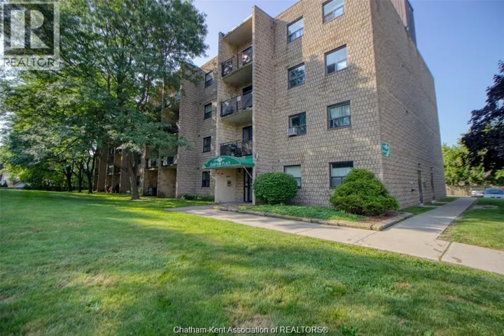 130 Park AVENUE East Unit# 404, Chatham, Ontario N7M3V6