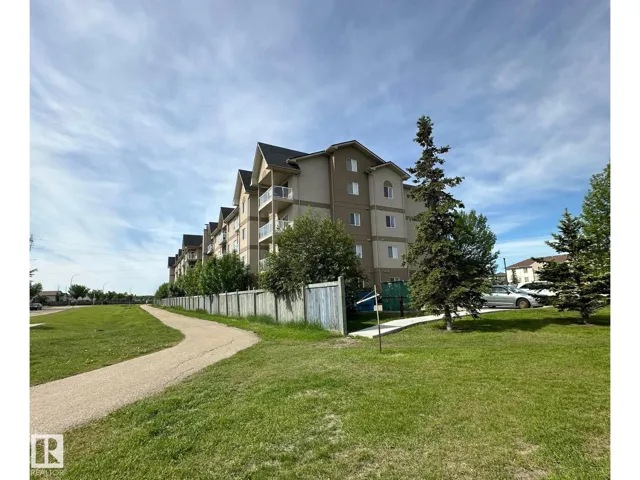 #116 5005 165 AV NW, Edmonton, Alberta T5Y0L8