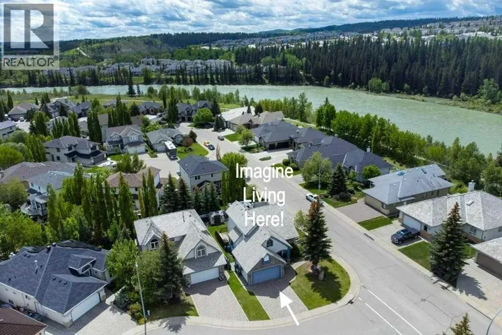 116 West Terrace Point, Cochrane, Alberta T4C1R6