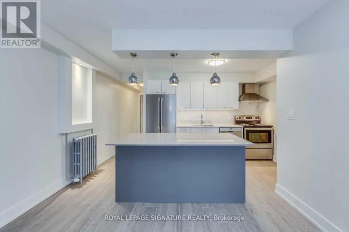 2 - 1089 BROADVIEW AVENUE, Toronto (Broadview North), Ontario M4K2S4