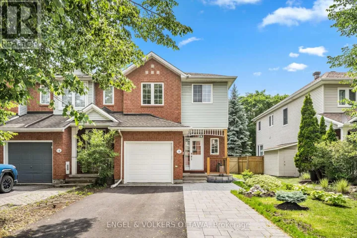 18 CAMBRAY LANE, Ottawa, Ontario K2K3C3