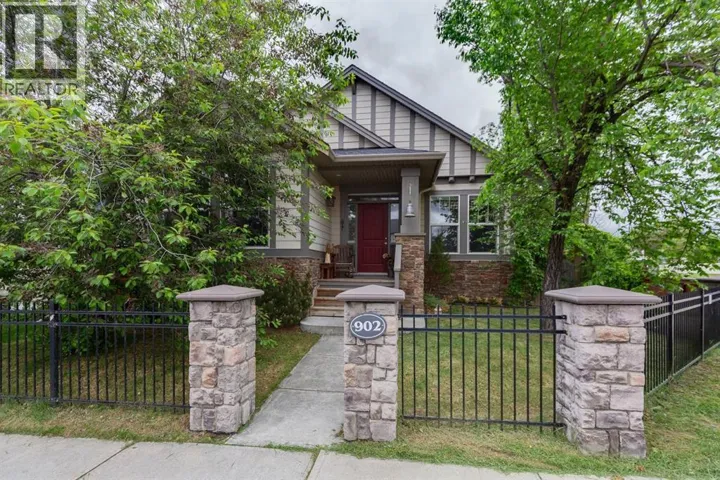 902 Williamstown Boulevard NW, Airdrie, Alberta T4B0S8