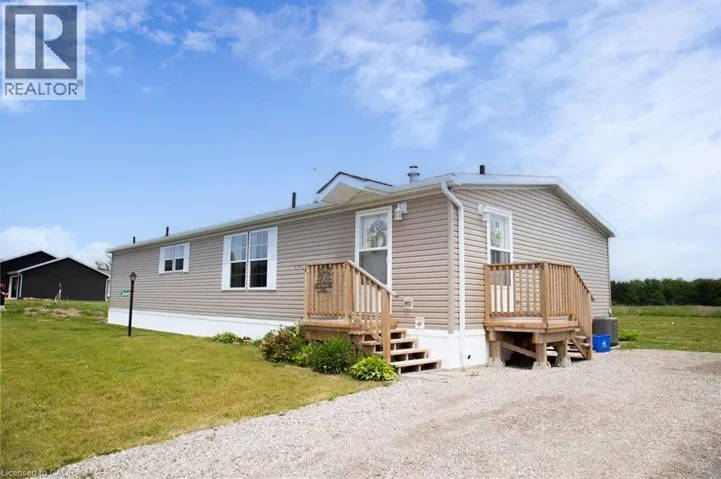 26 HICKORY HOLLOW Hollow, Nanticoke, Ontario N0A1L0