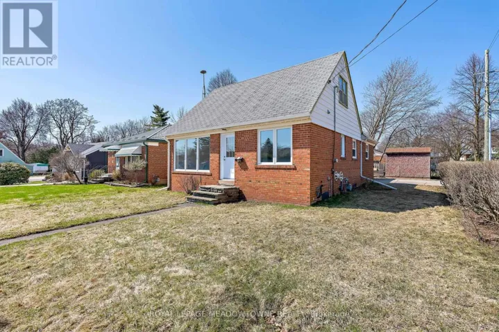 3 BARD LANE, Halton Hills (Georgetown), Ontario L7G2M6