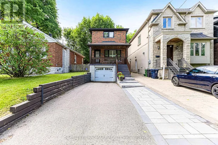 15 DENTON AVENUE, Toronto (Crescent Town), Ontario M4C1T7
