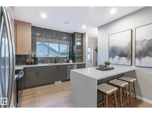 22388 88 AV NW, Edmonton, Alberta T5T7W6