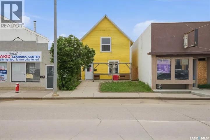 241 High STREET W, Moose Jaw, Saskatchewan S6H1S7