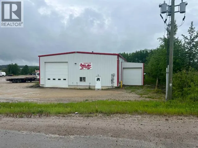 201 1 Street E, Fox Creek, Alberta T0H1P0
